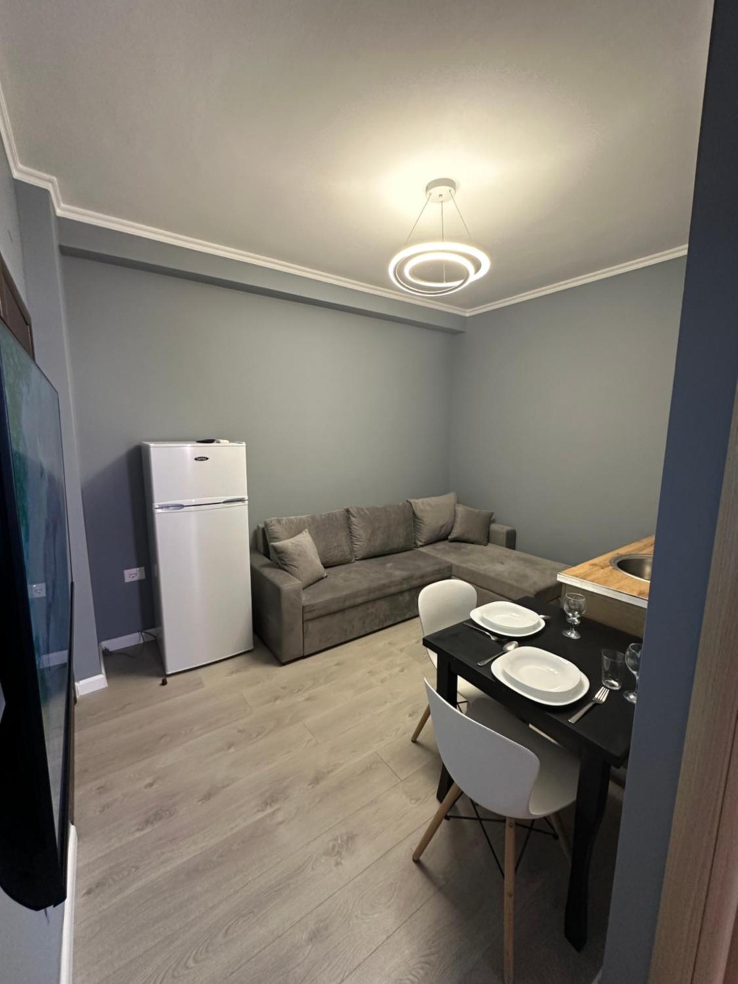 Xhimi'S Seaside Apartments Durres Exterior photo