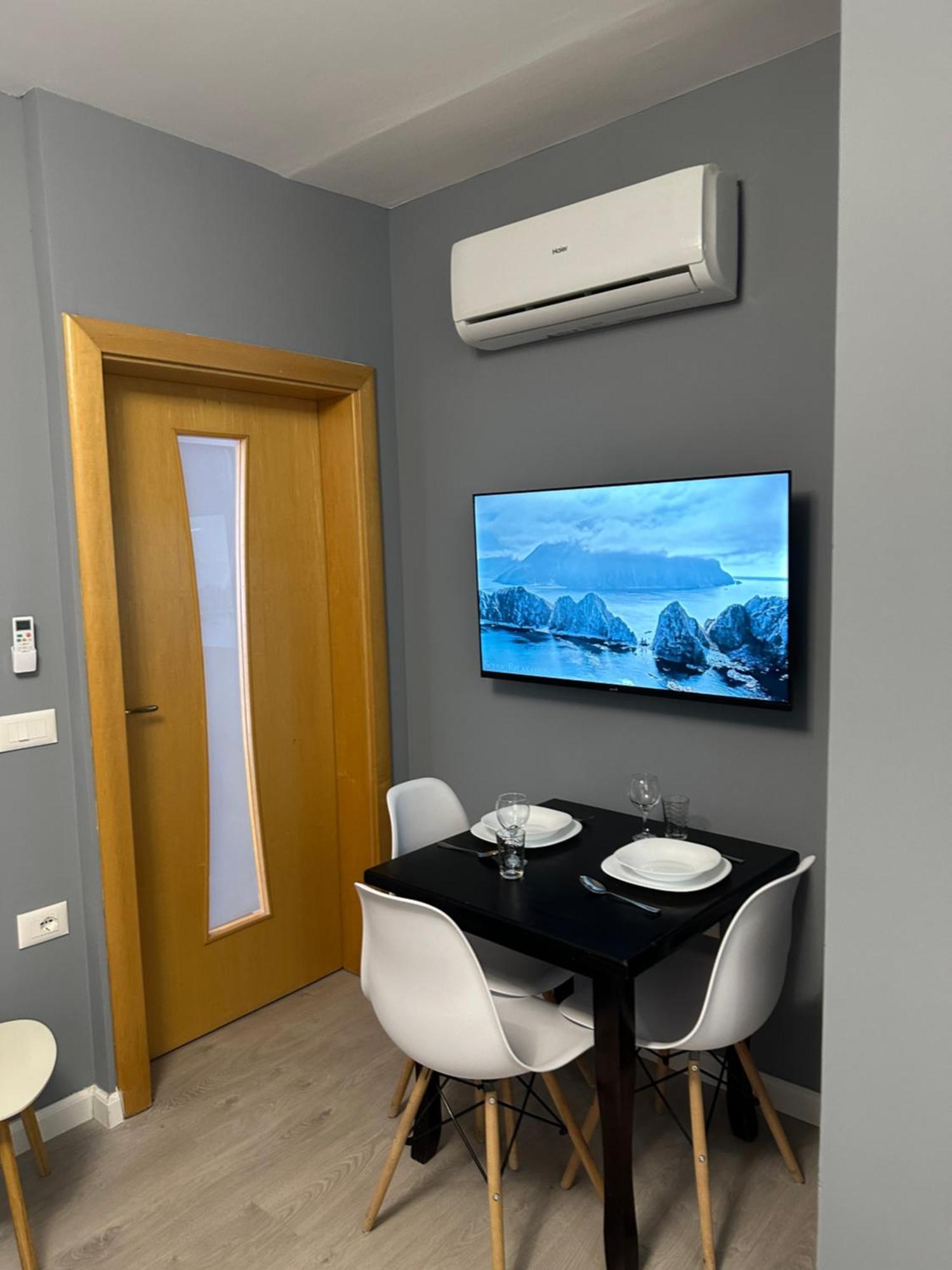 Xhimi'S Seaside Apartments Durres Exterior photo