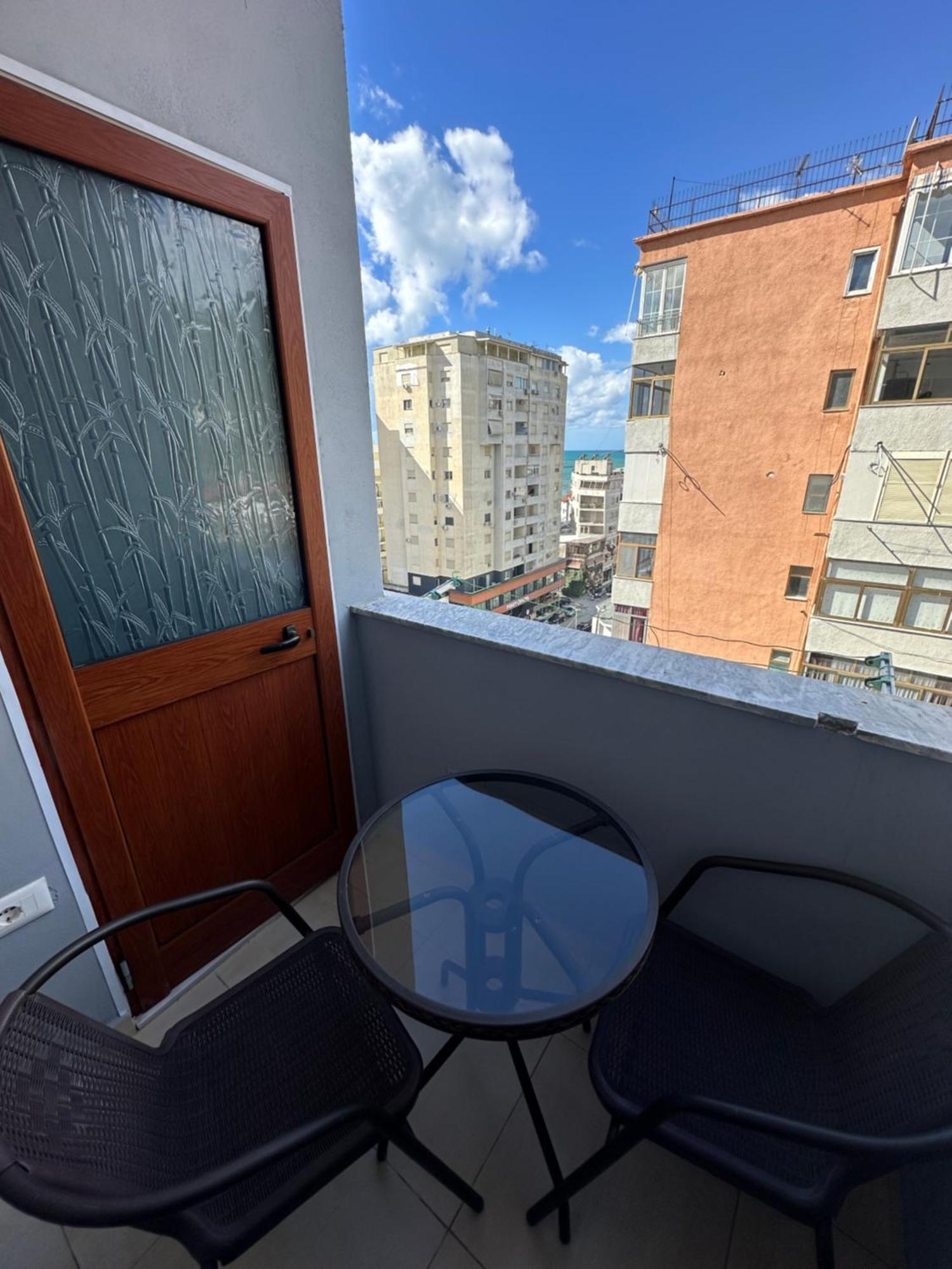 Xhimi'S Seaside Apartments Durres Exterior photo